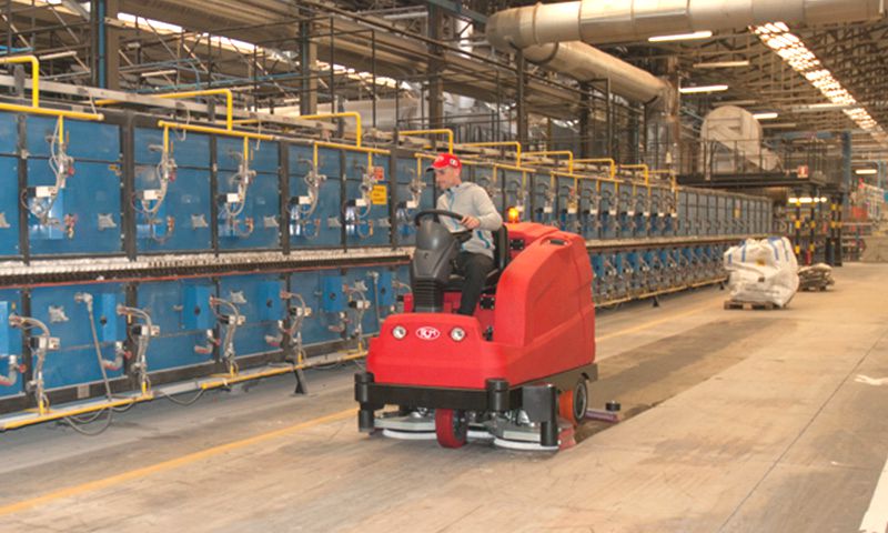 Lavapavimenti RCM TERA per pulizie industriali