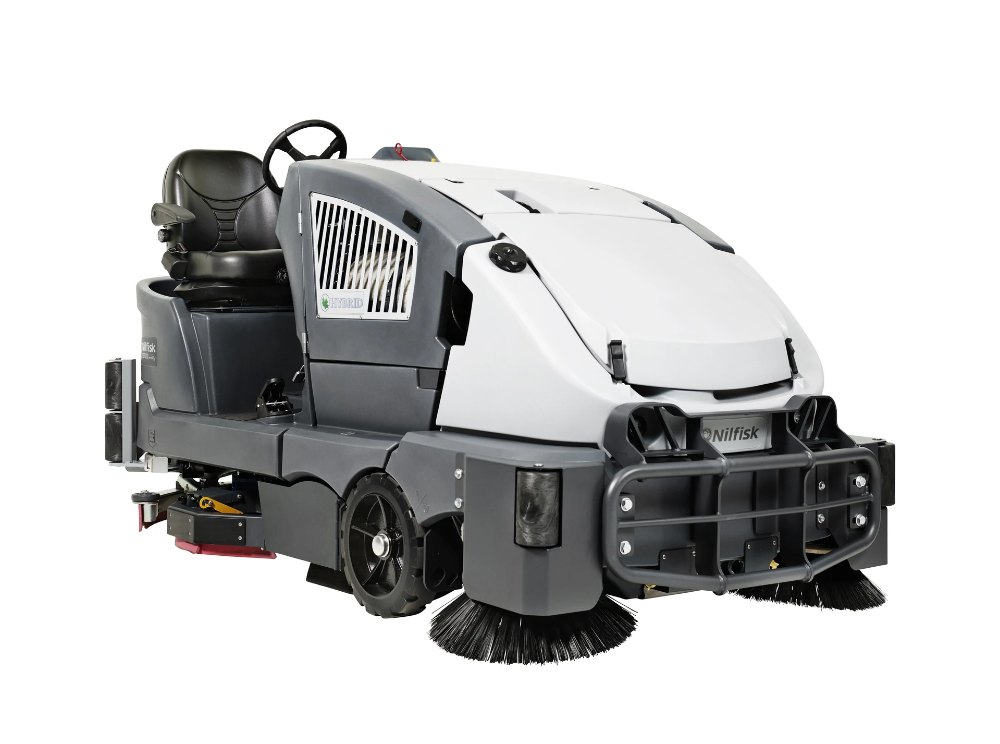 Nilfisk CS7010, lavasciuga uomo a bordo
